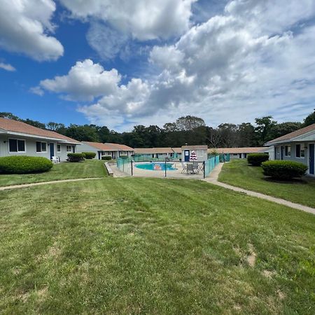Captain'S Lodge Motel Gloucester Exterior foto